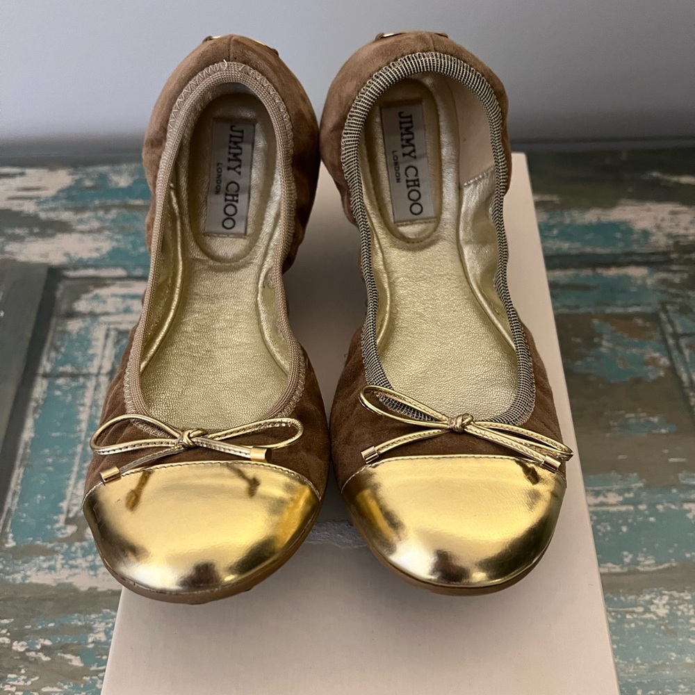 Gold Jimmy Choo ballet slippers. Excellent condition.
